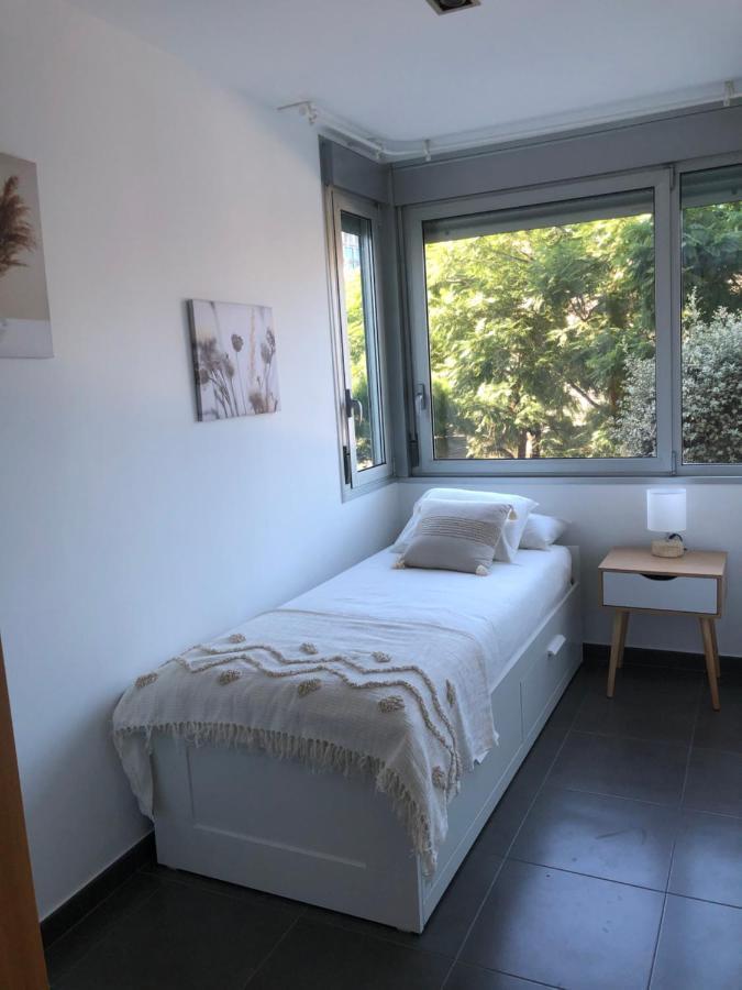 Standing Apartment Barcelona Forum 산트 아드리아 데 베소스 외부 사진